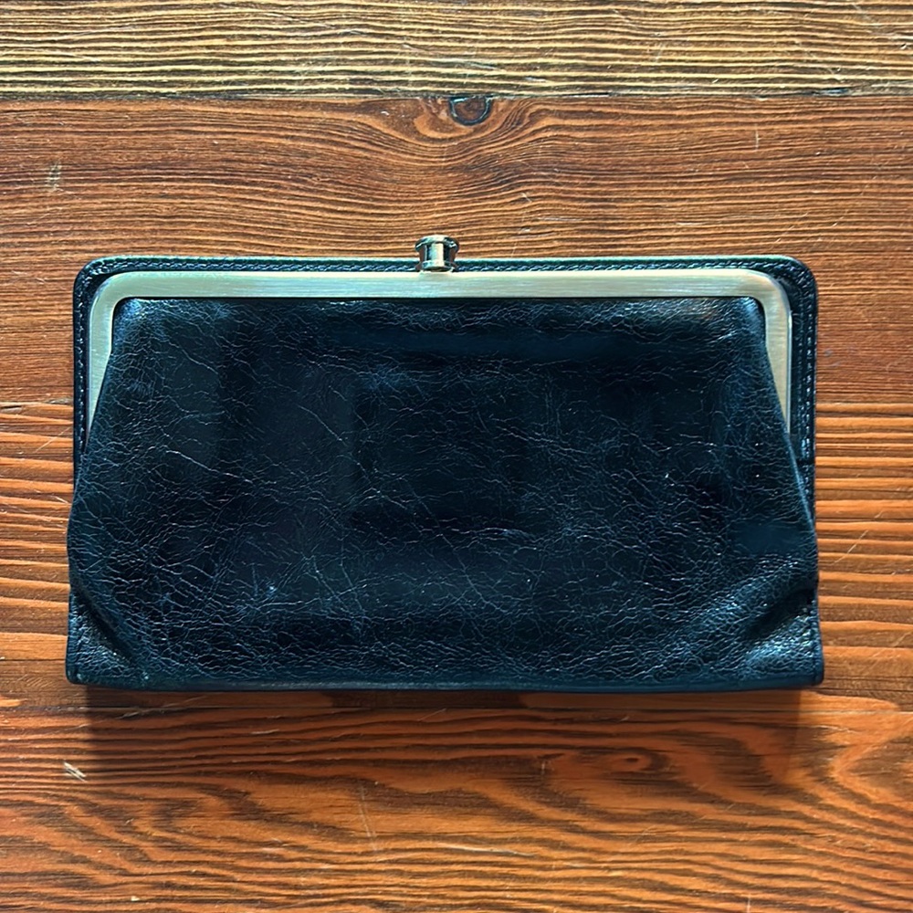 HOBO black leather clutch wallet.  Excellent condition!  Retails $168!